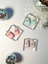 Load image into Gallery viewer, Tie Dye Ghosts