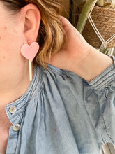 Load image into Gallery viewer, Black Heart Lollipops